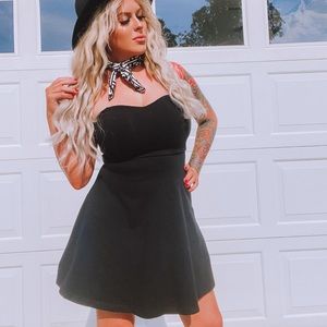 Black sweetheart tube dress
